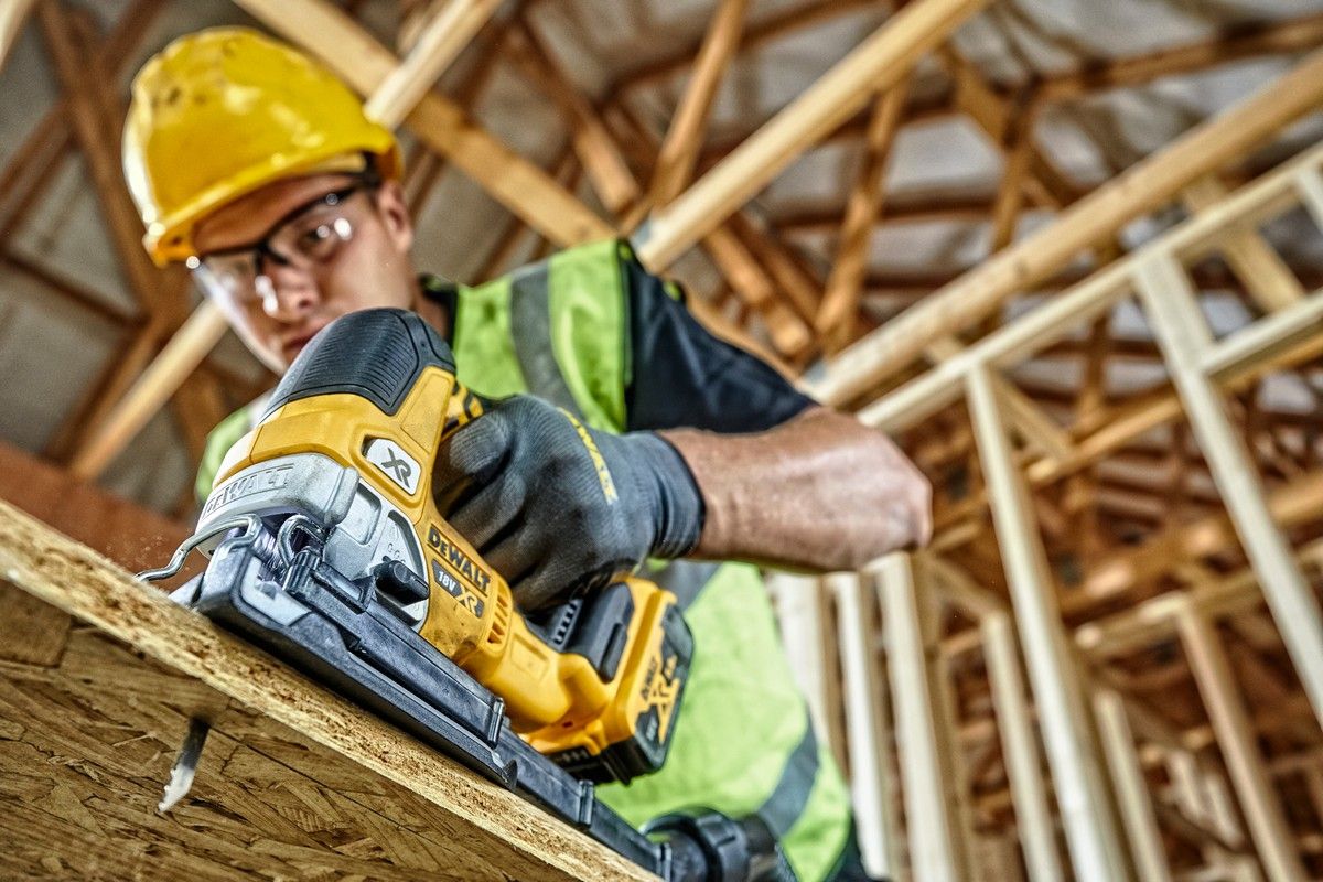 DeWalt DCS334N 18v XR Brushless Jigsaw (Body Only)