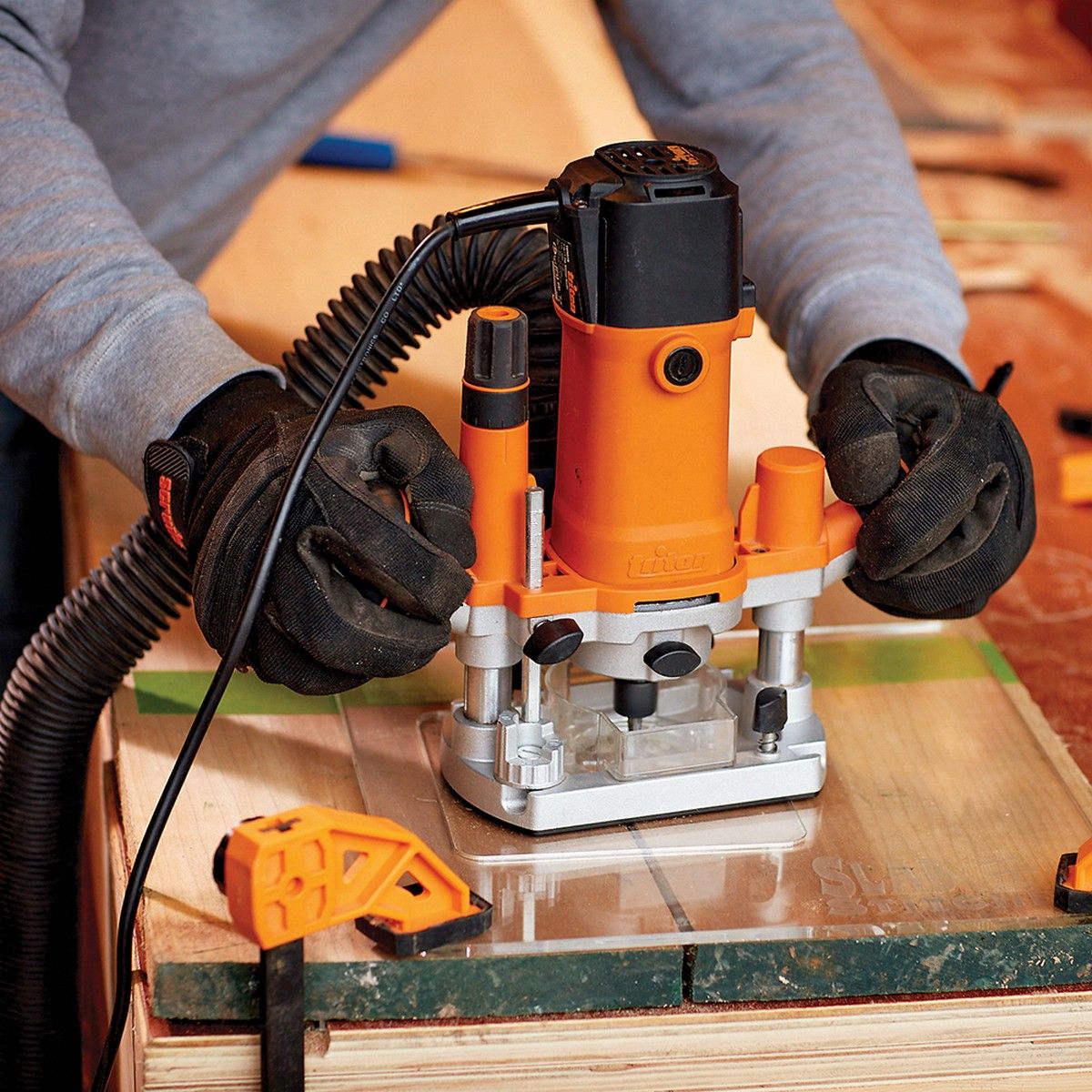 Triton 880W Trimmer Router