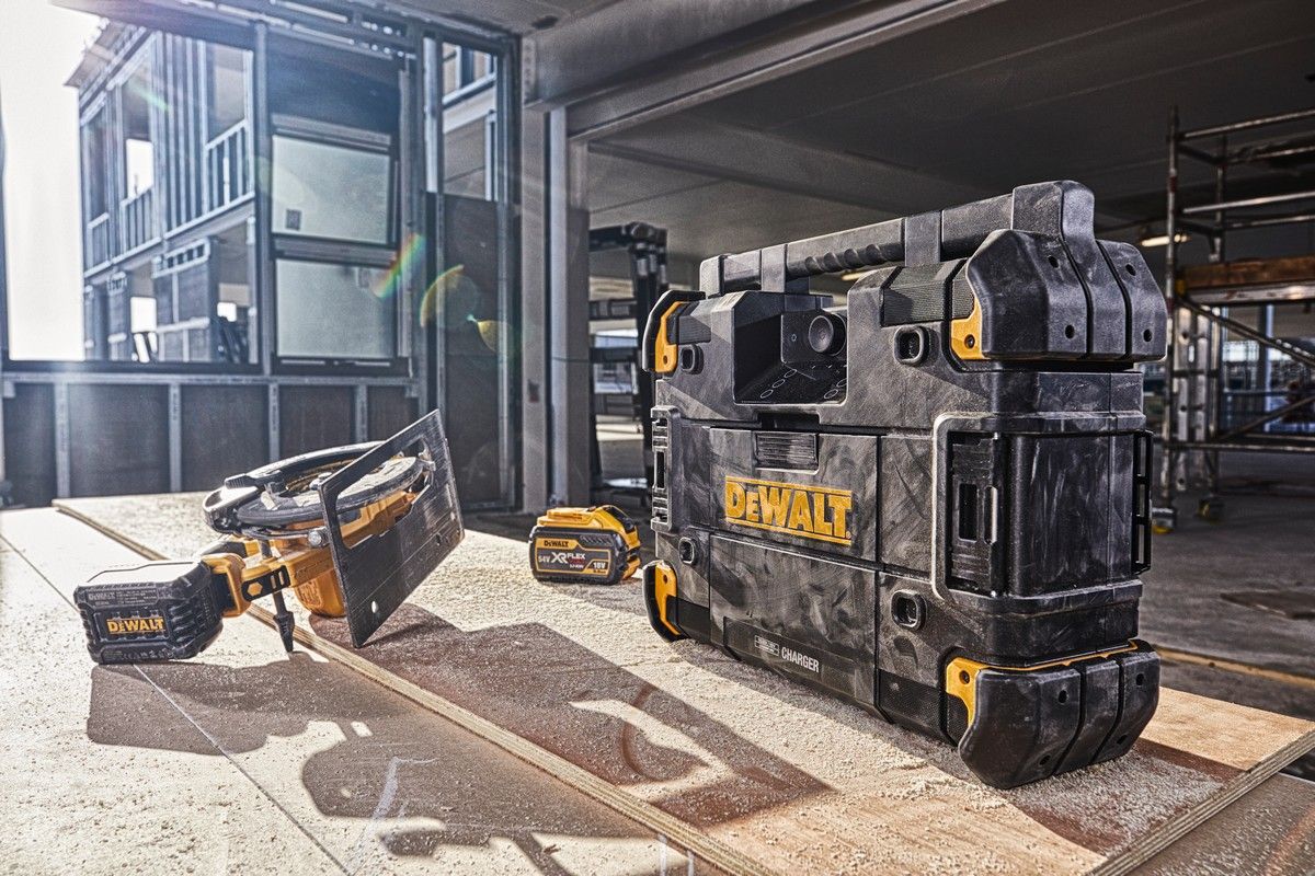 DeWalt DWST1-81079-GB TSTAK™ Radio 240V & Li-Ion (Body Only)