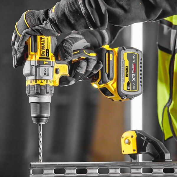 DeWalt DCD999NT-XJ XR XRP Brushless Combi Drill 18V with FlexVolt Advantage in TSTAK (Body Only)