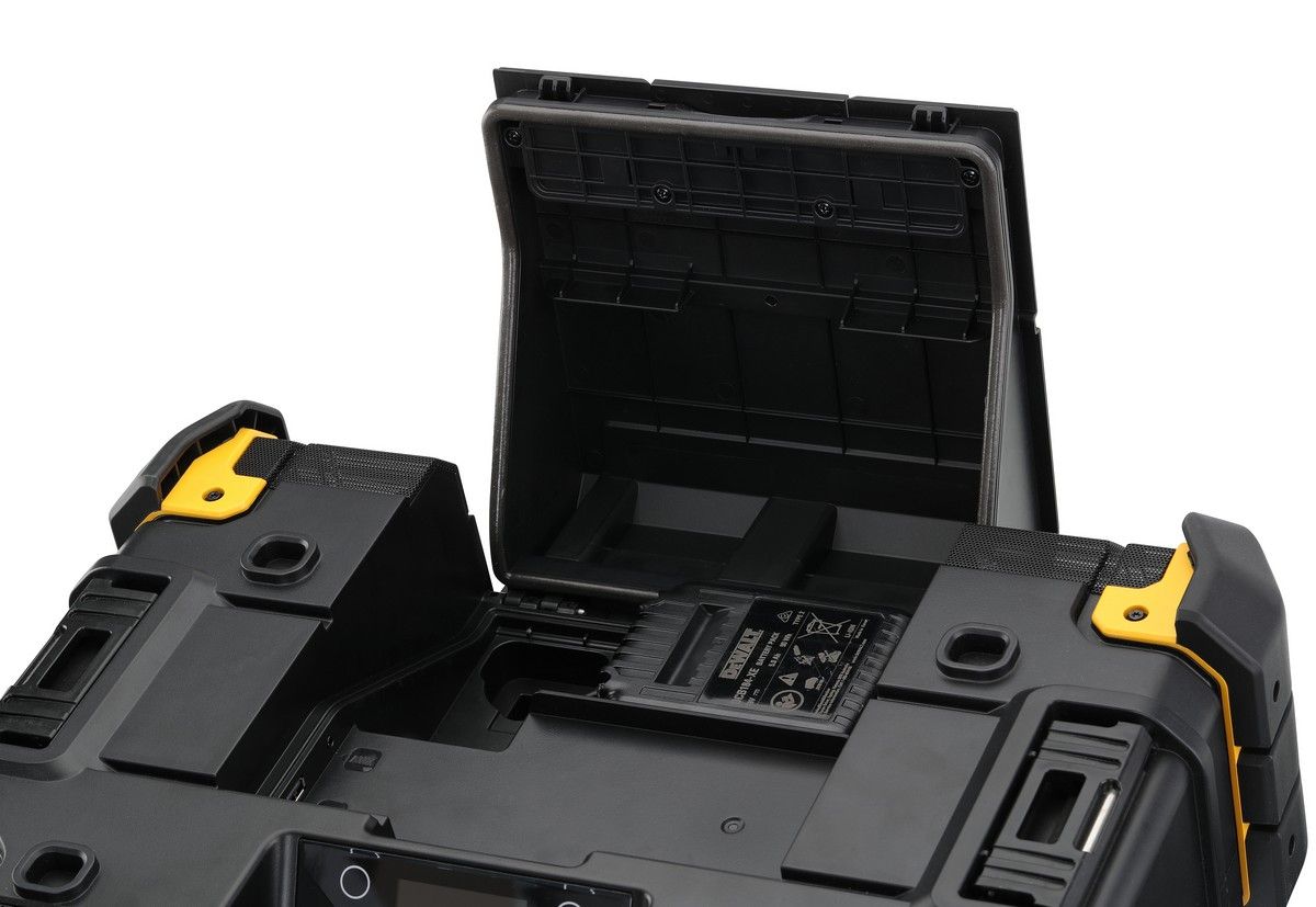 DeWalt DWST1-81079-GB TSTAK™ Radio 240V & Li-Ion (Body Only)