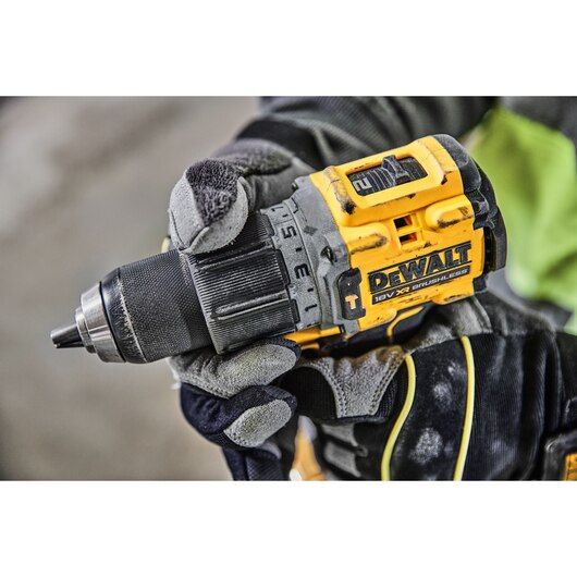 DeWalt DCD805E2T-GB 18V XR G3 Hammer Drill Driver Kit