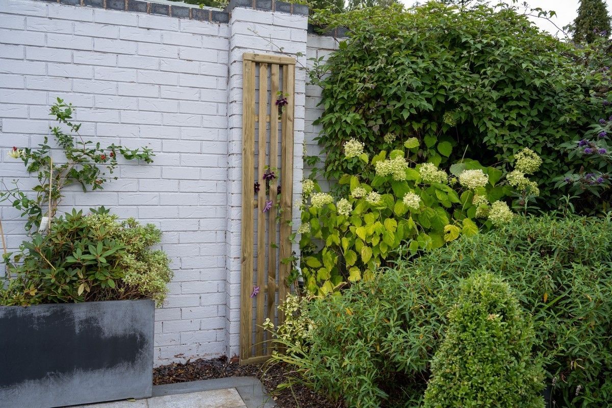 Forest Pressure Treated Vertical Slatted Screen 1.8mtr x 0.3mtr (Pack of 3)