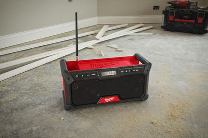 Milwaukee M18 Jobsite Bluetooth Radio DAB+